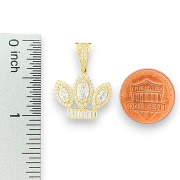 14KT Yellow Gold Crown Sparkling Stones Pendant